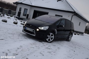 2.3 B (161 KM) Individual / Navi / Convers + / Panorama / Skóry